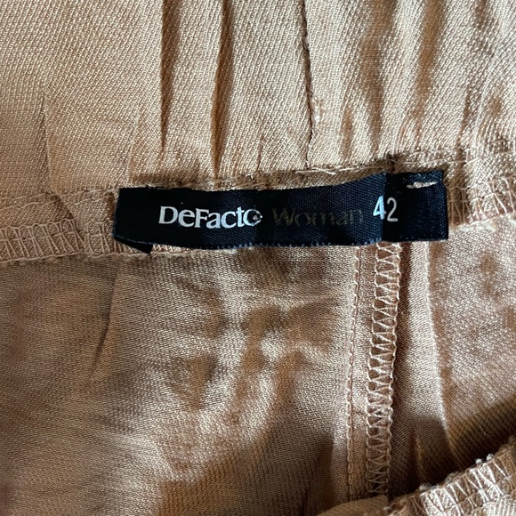 NWT DeFacto Brown Pants Size 42 Euro, 12 US - Picture 5 of 6